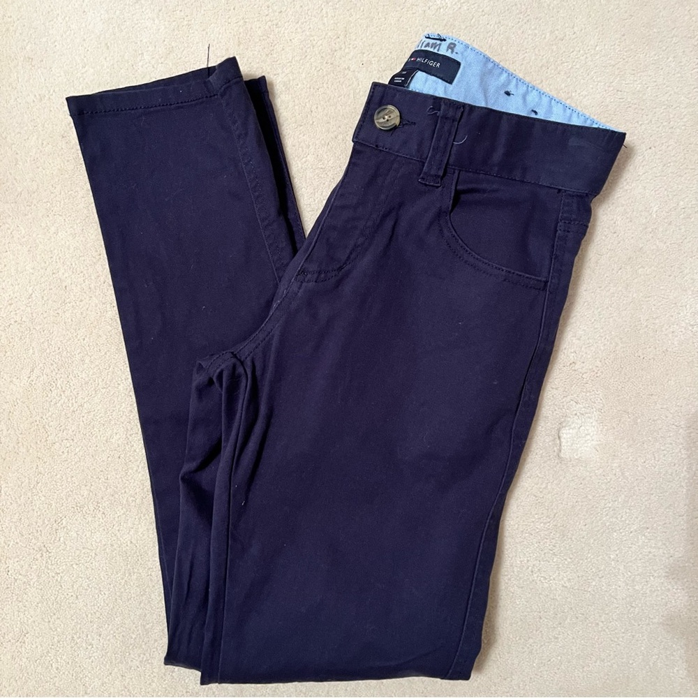 * $6 with $15+ bundle *  Tommy Hilfiger Navy pants size 10